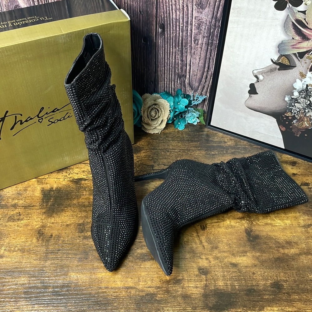 Thalia Sodi Women's Raquell Rhinestone Slouch Dress Boots size 7 nwt and box